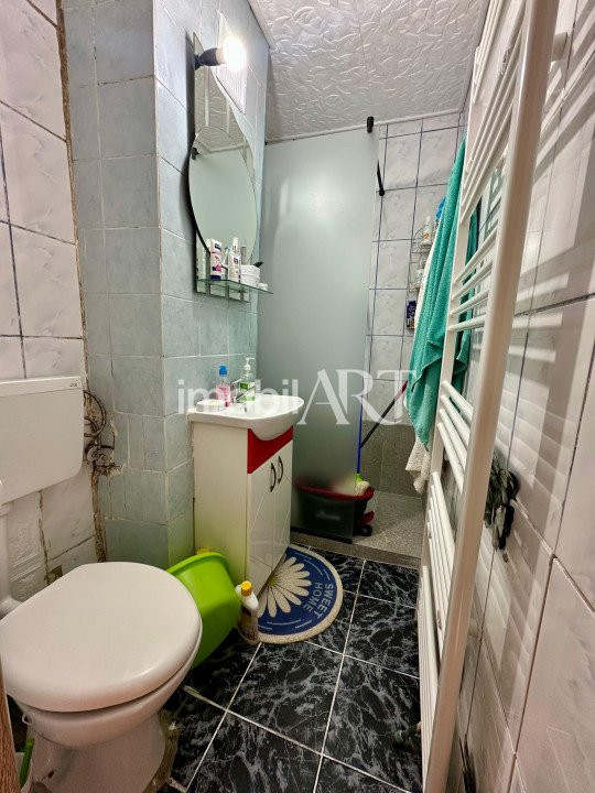 Apartament de 2 camere , str. Luceafarului .