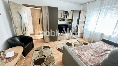 Apartament de 2 camere , str. Luceafarului .
