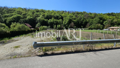 Teren - 1500 mp, utilități , proiect casa  și autorizație de construcție