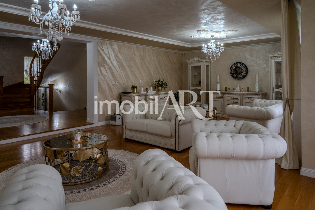 ImobilArt oferă spre vânzare vilă D+P+E la intrare în Unirea