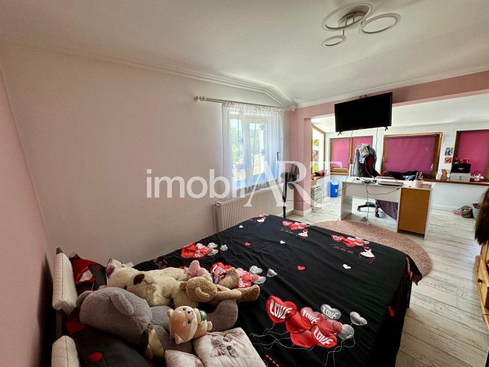 Casă 4 dormitoare, 240 mp | Dealul Florilor | Exclusiv ImobilArt