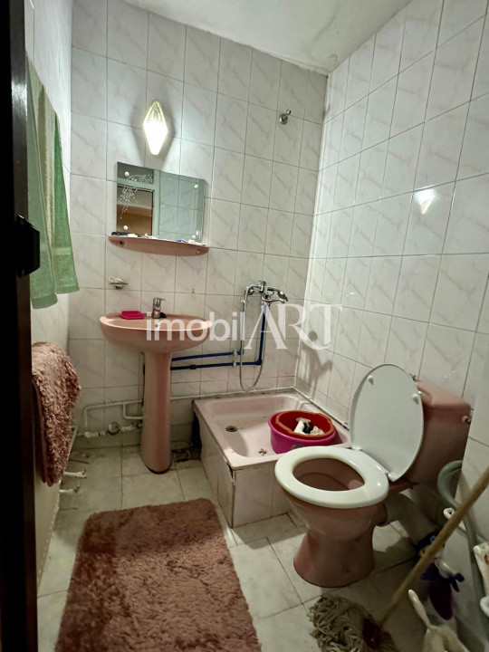 Apartament spațios cu 4 camere, dublă orientare, etaj 1 – Dealul Florilor, Dej