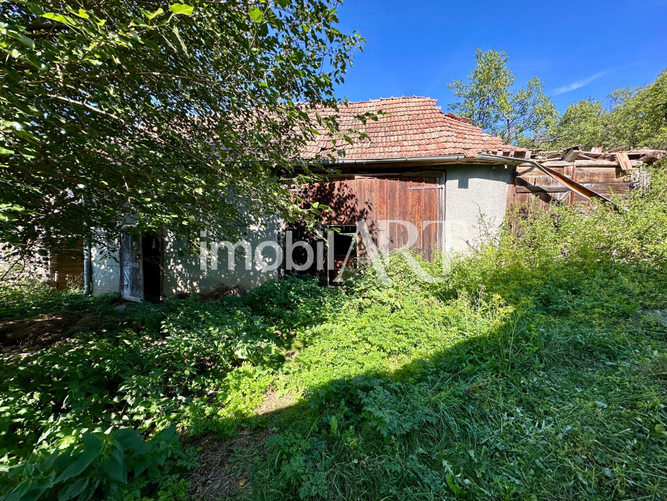 Casa 3 camere 3200mp teren la 10 km de DEJ 