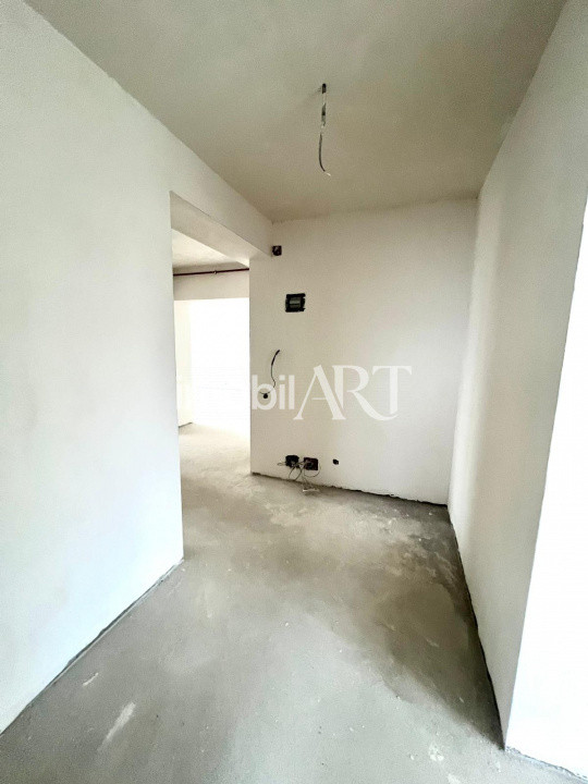 Apartament panoramic 3 camere | 83 mp utili | Terasă + balcon | Dublă orientare