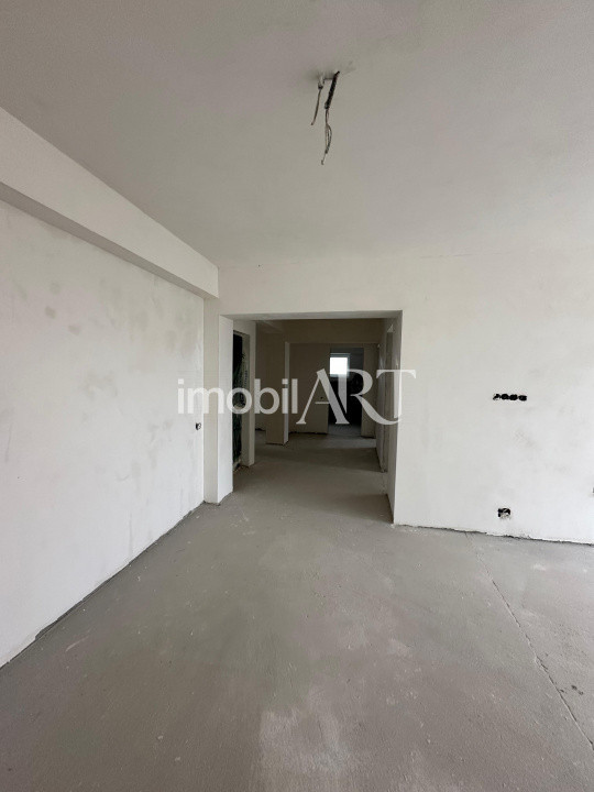 Apartament panoramic 3 camere | 83 mp utili | Terasă + balcon | Dublă orientare