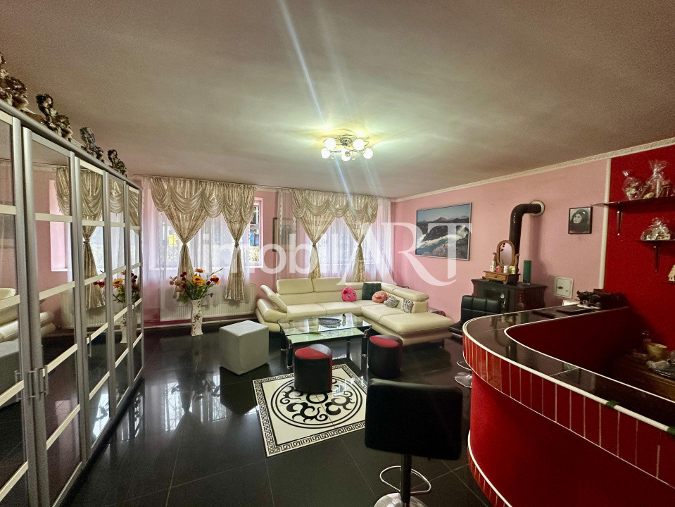 Casă cu două unități locative ,teren 700 mp – Str. Bistriței 15, Dej Comision 0