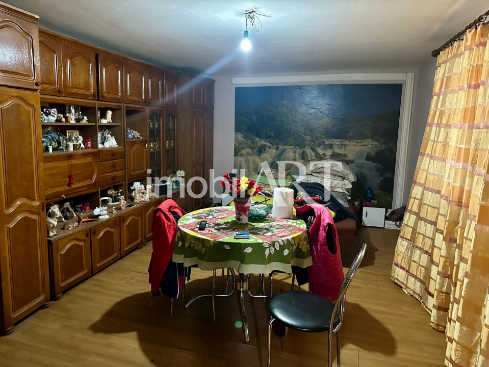 Casă cu două unități locative ,teren 700 mp – Str. Bistriței 15, Dej Comision 0