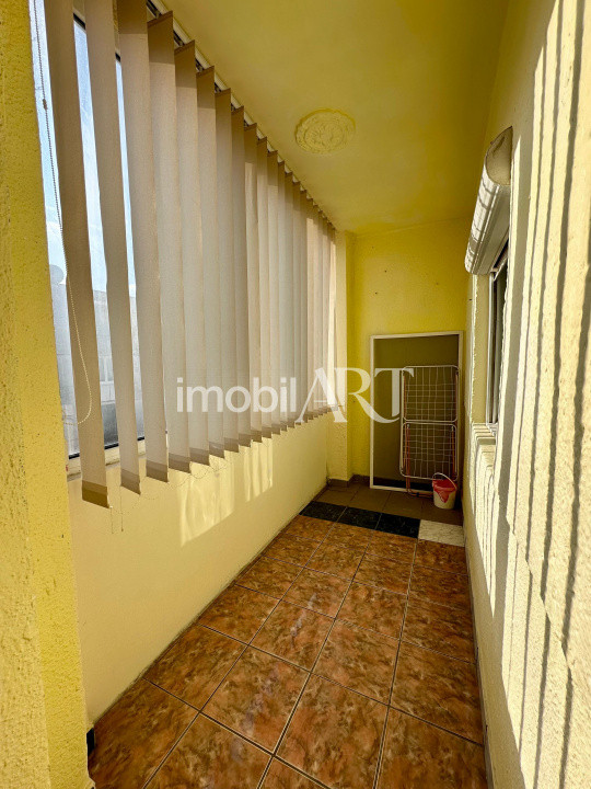 Apartament 4 camere, 2 balcoane , 2 bai. Comision 0