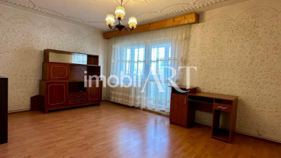 Apartament 4 camere, 2 balcoane , 2 bai. Comision 0