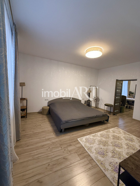 Apartament spațios, complet mobilat, aproape de centru – Dej