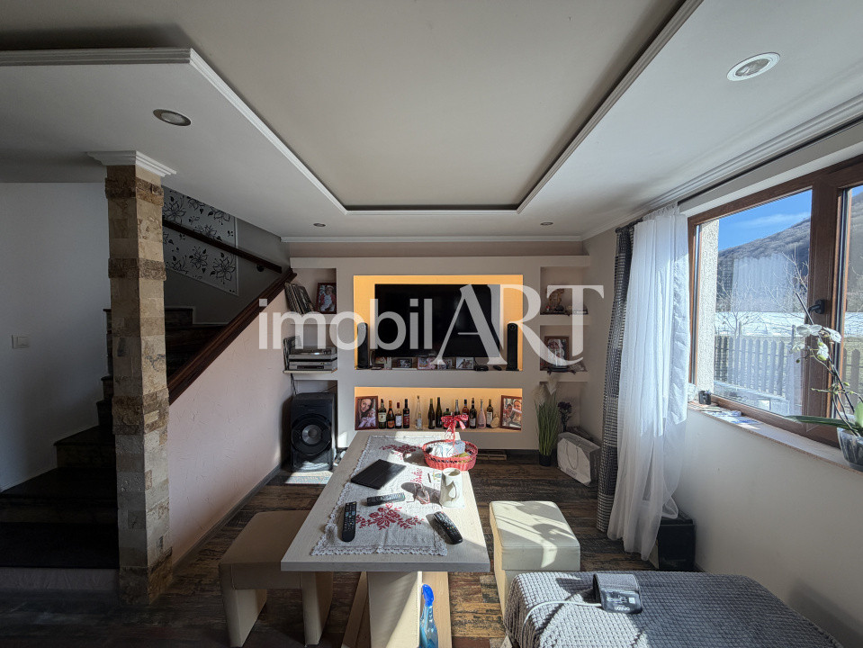 🏡 Casă cu vedere panoramică spre pădure | 130 mp utili | Comision 0%