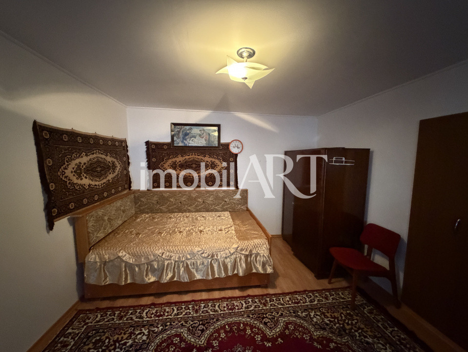 Casă spațioasă cu teren generos în Cuzdrioara | Comision 0% la cumpărător