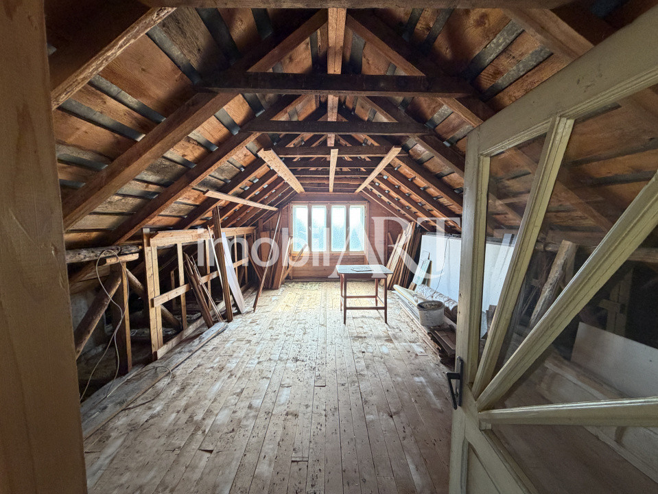 Casă spațioasă cu teren generos în Cuzdrioara | Comision 0% la cumpărător