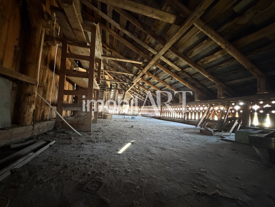 Casă spațioasă cu teren generos în Cuzdrioara | Comision 0% la cumpărător