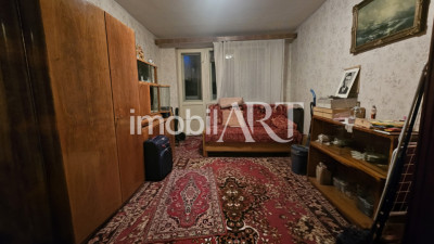 Apartament 3 camere Etaj 2 – Zona Taxe și Impozite | 0% Comision