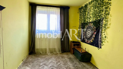 Apartament 4 camere , Et. 2 , cartier Dealul Florilor , Comision 0 la cumpărător