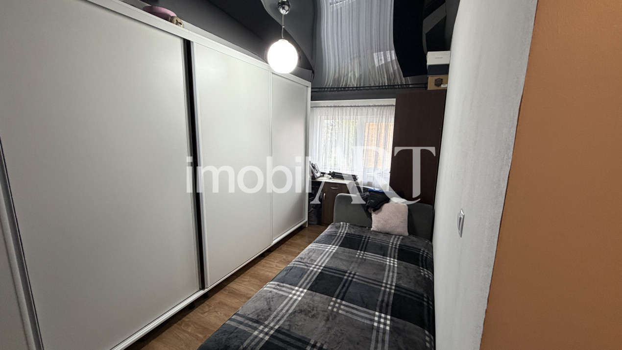 Apartament 3 camere – Mansardă – Scară interioară – Spațiu versatil
