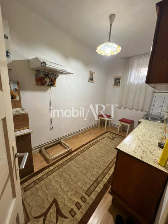 Apartament 2 camere + Garaj –  zonă centrală, str. Regina Maria nr. 17 