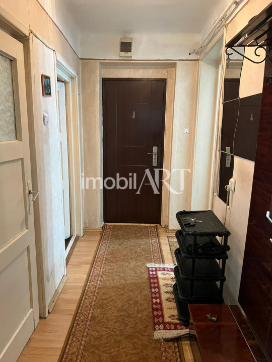 Apartament 2 camere + Garaj –  zonă centrală, str. Regina Maria nr. 17 