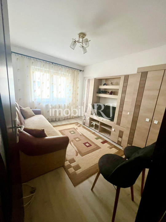 Apartament 4 camere | 77 mp utili | 2 balcoane | Etaj 3 | Zona Unirii | Dej