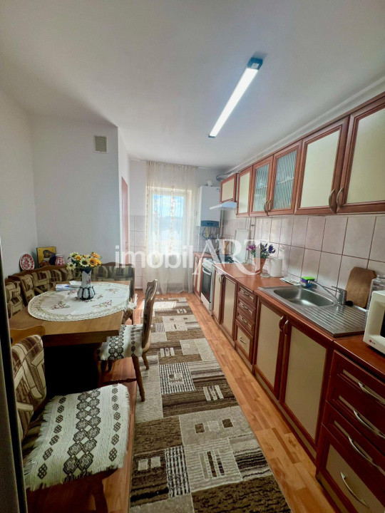 Apartament 4 camere | 77 mp utili | 2 balcoane | Etaj 3 | Zona Unirii | Dej