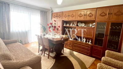 Apartament 4 camere | 77 mp utili | 2 balcoane | Etaj 3 | Zona Unirii | Dej
