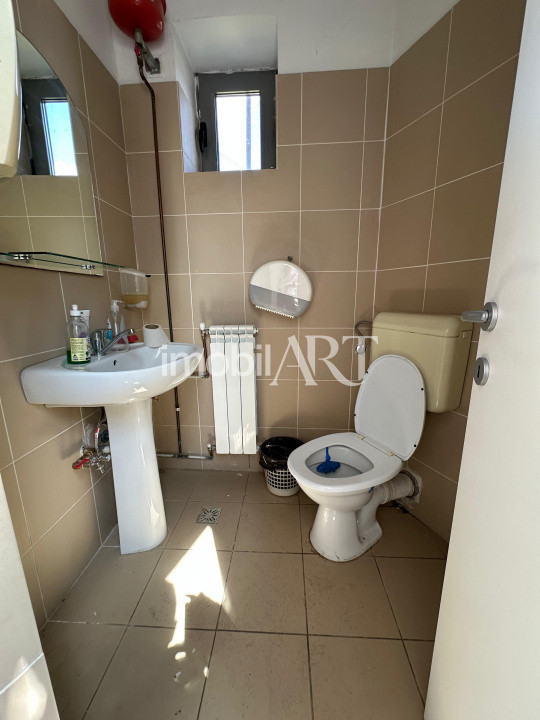  Spațiu comercial de închiriat Dej, Str. Avram Iancu  230 mp Comision 0