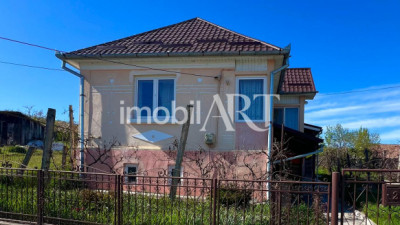 Casă în Ocna-Dej  |  Teren 1281 mp |  Toate utilitățile | Drum asfaltat