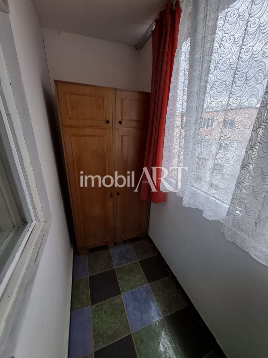  Apartament  de 3 camere, zona Orizont,potențial excelent