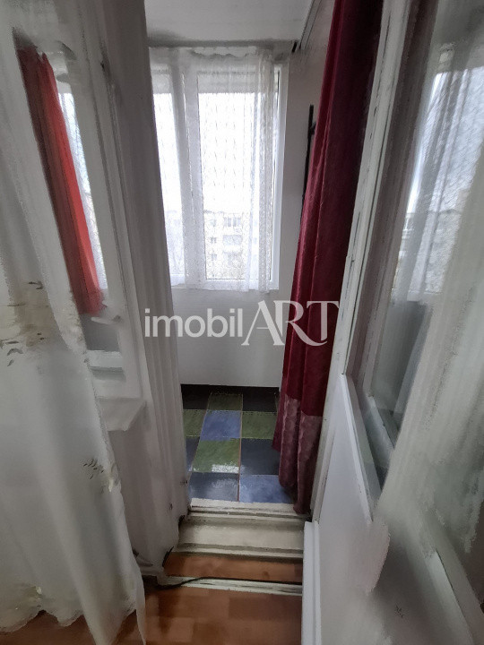  Apartament  de 3 camere, zona Orizont,potențial excelent