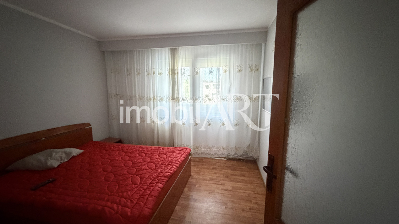  Apartament  de 3 camere, zona Orizont,potențial excelent