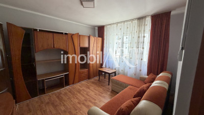  Apartament  de 3 camere, zona Orizont,potențial excelent