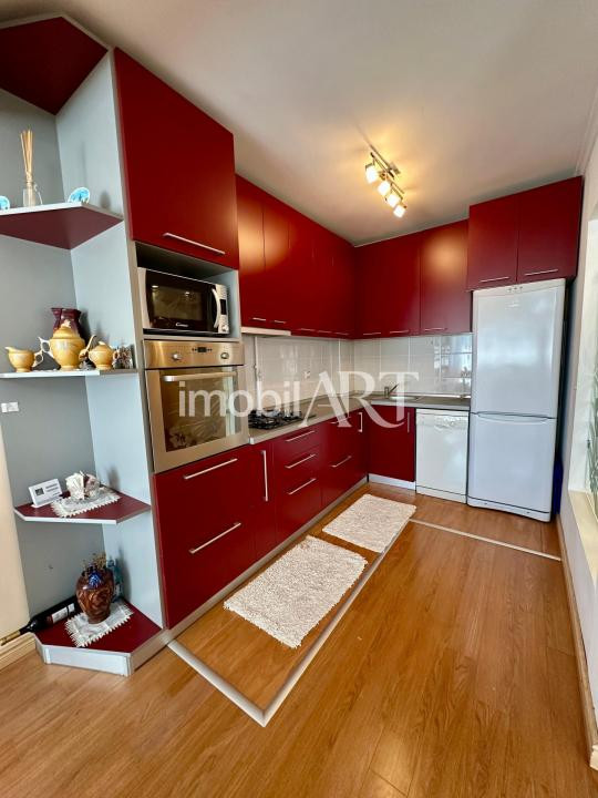 Apartament 3 camere Et 1 ,79 mp  Mobilat & Utilat | Garaj + Parcare | Comision 0